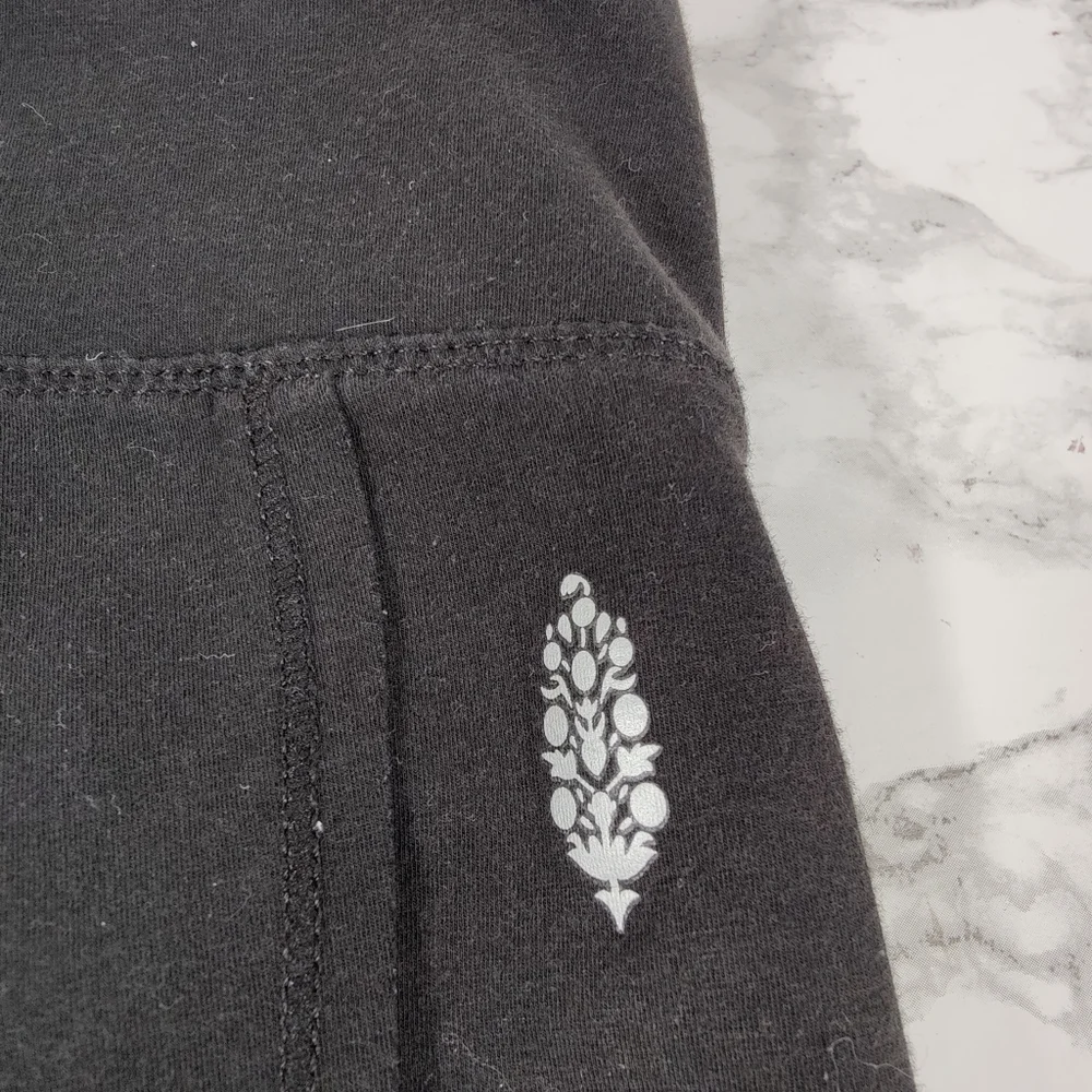 Free People Movement Black Wrap Leggings Medium - Picture 5 of 7